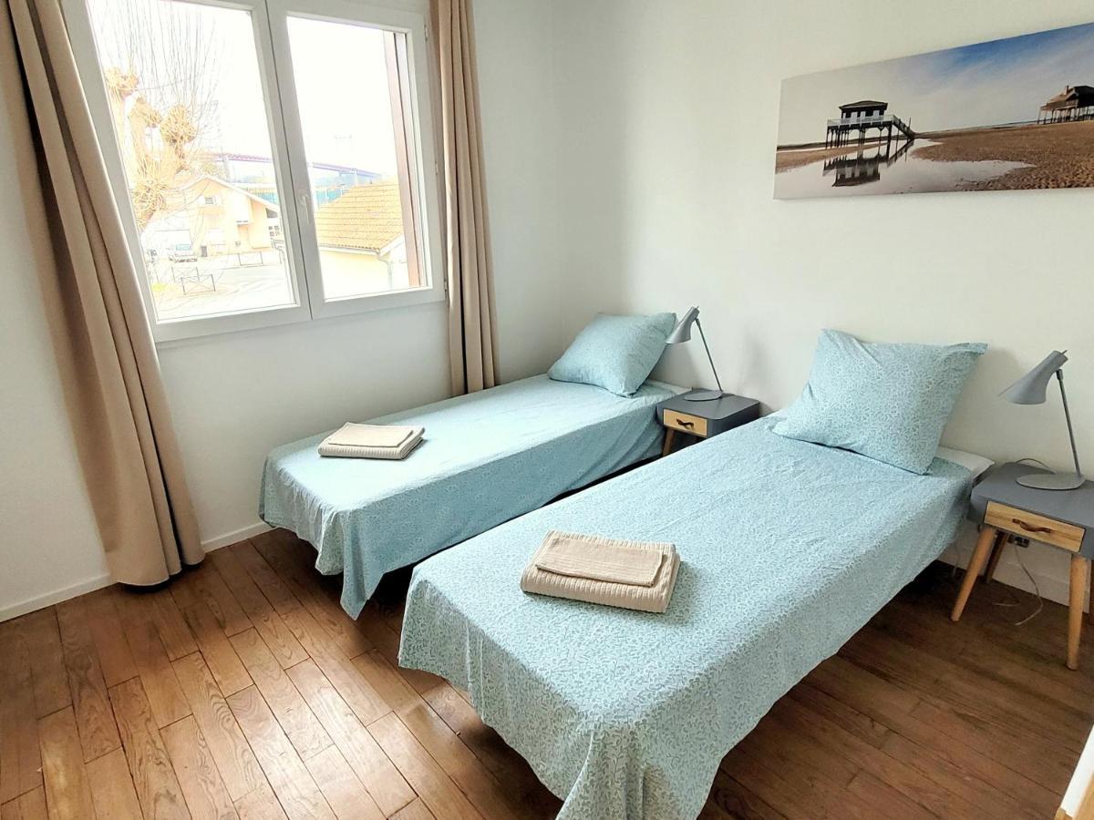 Villa Avec Piscine A Bordeaux Extérieur photo